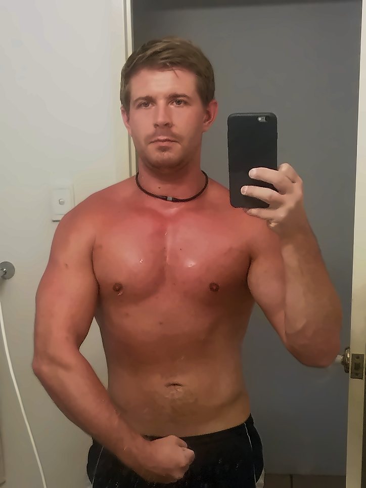 Lee in his late twenties, more muscular but still carrying fat